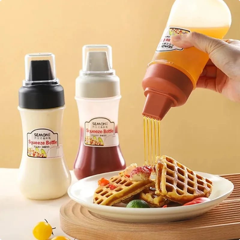 Multi-purpose squeeze sauce bottle