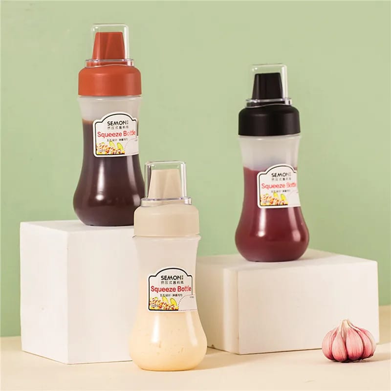 Multi-purpose squeeze sauce bottle