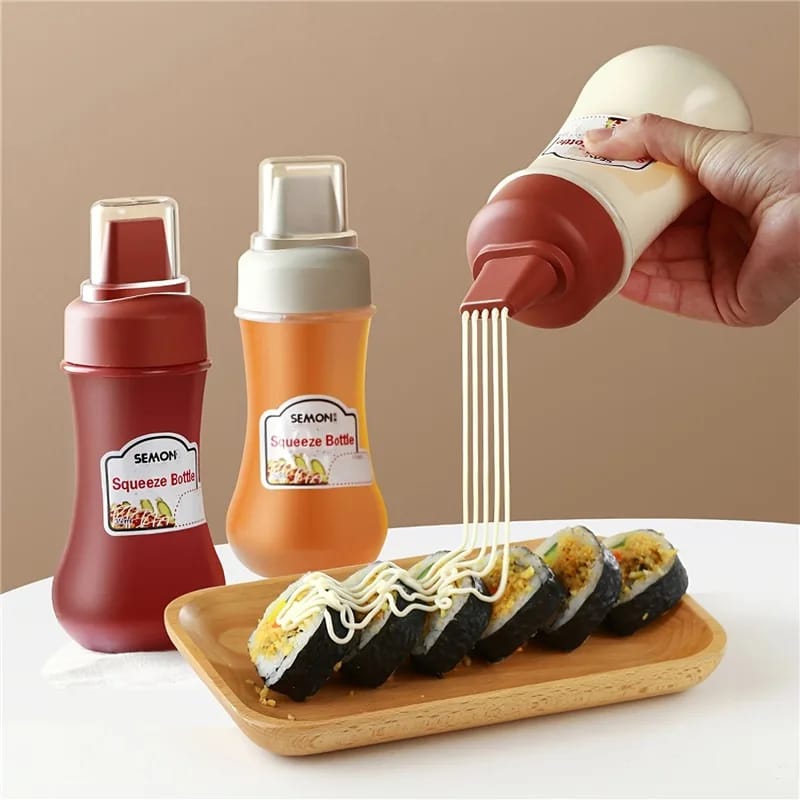 Multi-purpose squeeze sauce bottle